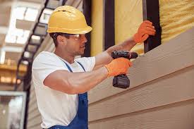 Best Aluminum Siding Installation  in Manhasset Hills, NY